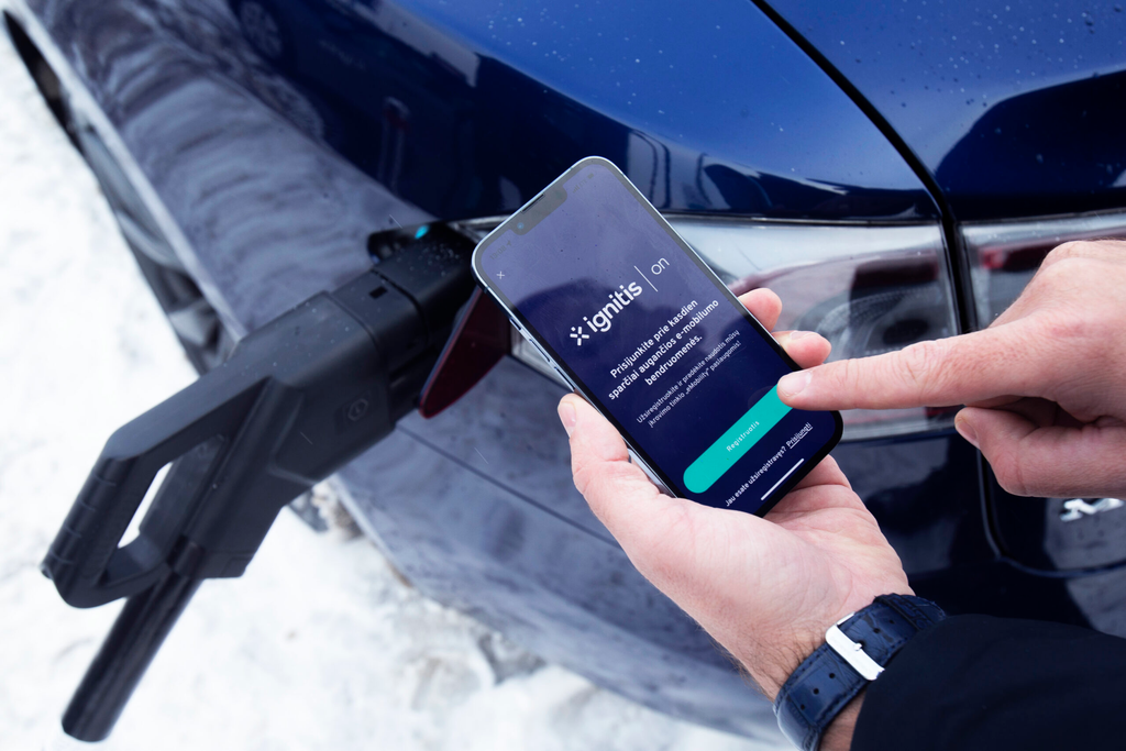 Ignitis elektromobilių įkrovimo stotelė